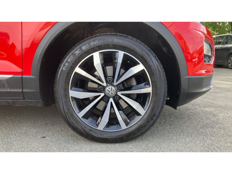 Volkswagen T-Roc 1.5 TSI EVO Design 5dr Petrol Hatchback